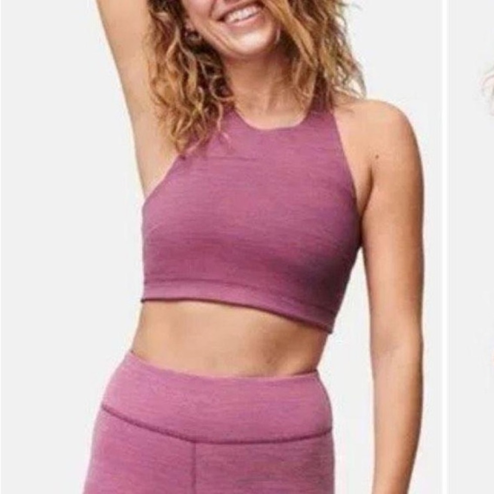 OUTDOOR VOICES TECH SWEAT RACERBACK BRA IN PLUM SIZE M